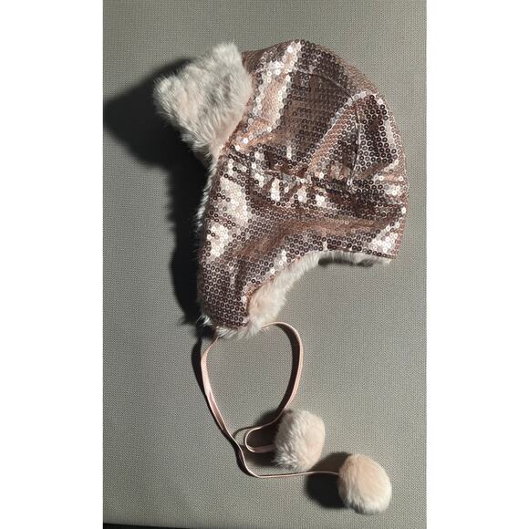 Kohls Candie’s Pink Furry Hat Scarf Muff Set - Picture 4 of 8